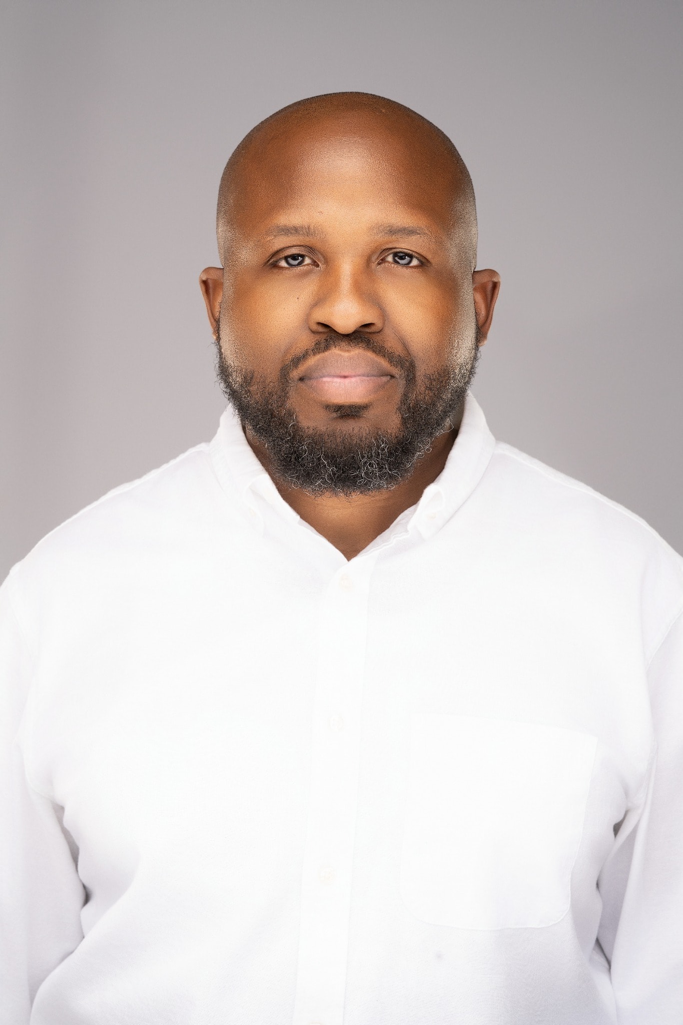 Brandon Rawls, Co-Founder of Shelf Conversations and author of Room on My Shelf